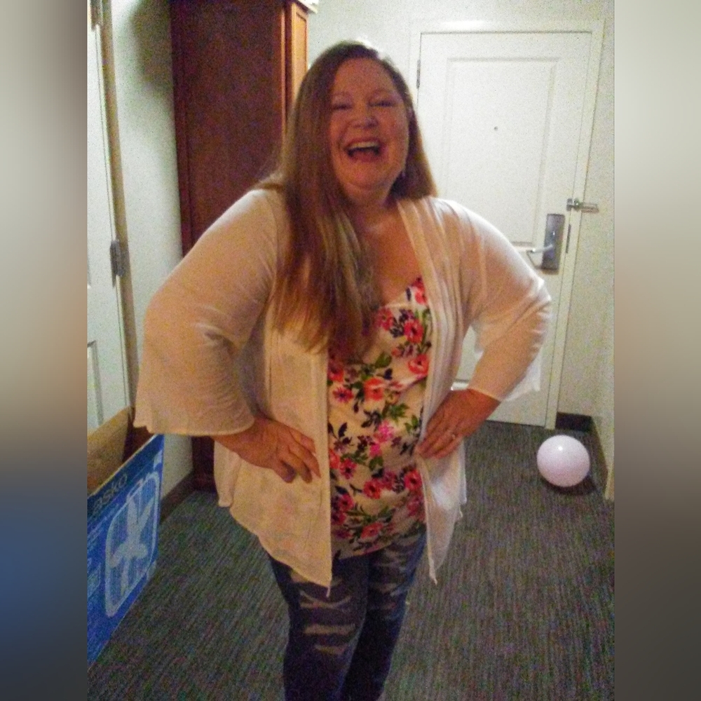 Meet your Posher, Jenny